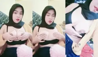 Kelakuan Gadis Hijab Kalo Ketemu Ayang Pasti Mainin Burung Ayang